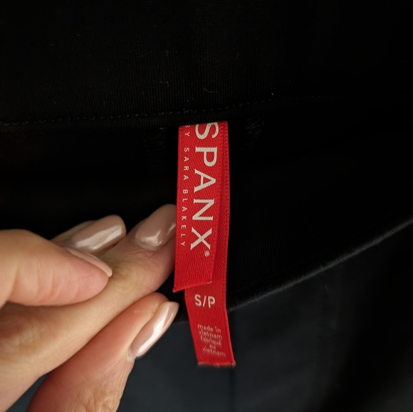 Spanx slimming pant size Small - Picture 3 of 8